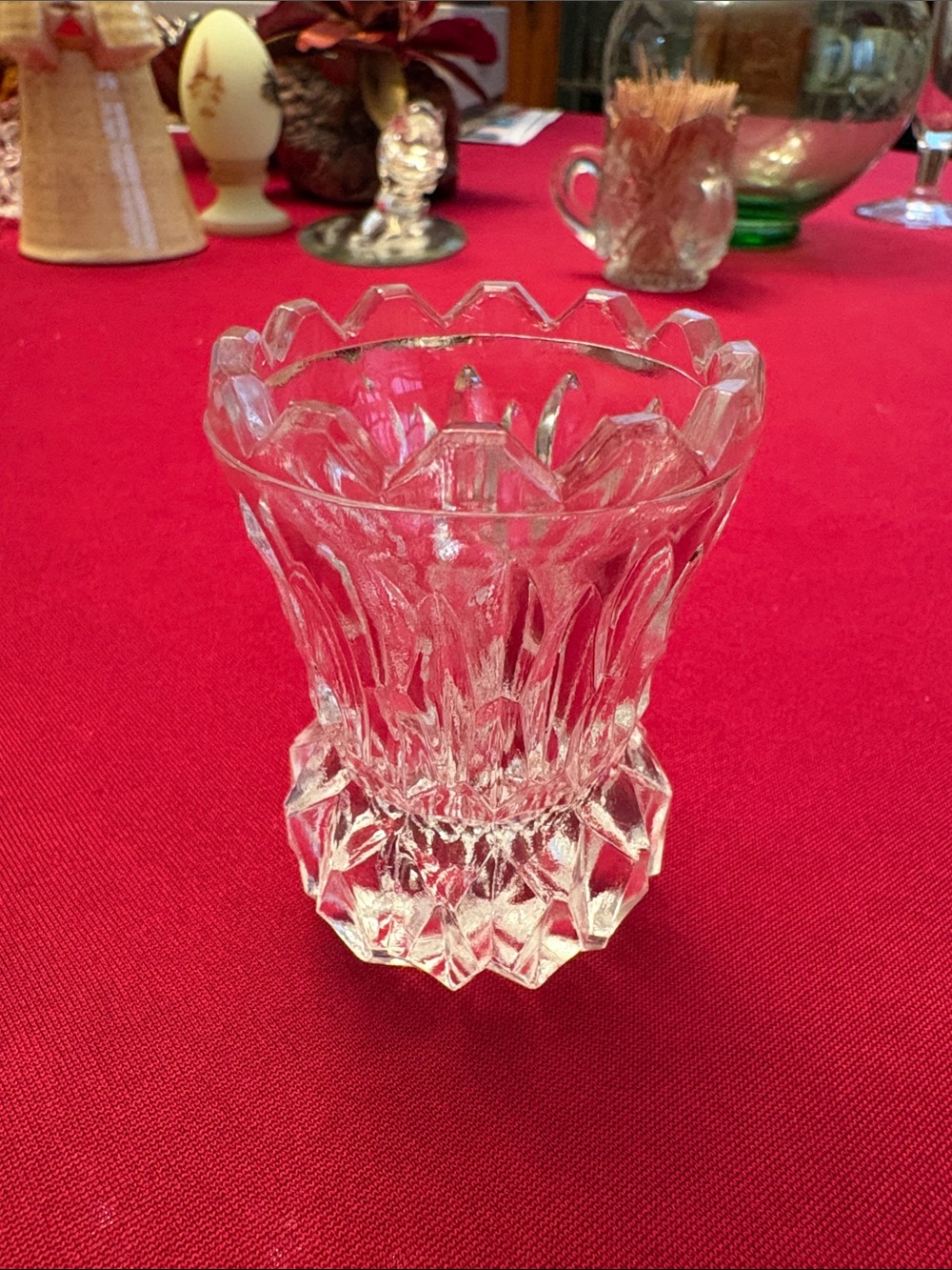 💠 Vintage cut  glass toothpick holder with faceted base